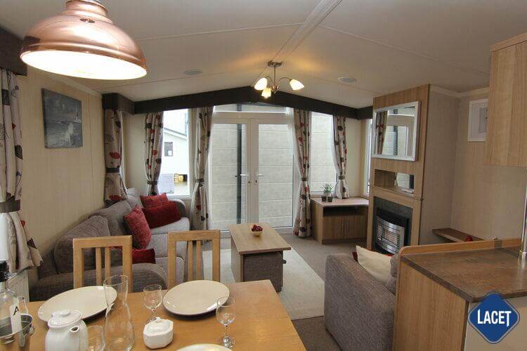 Swift Bordeaux Exclusive